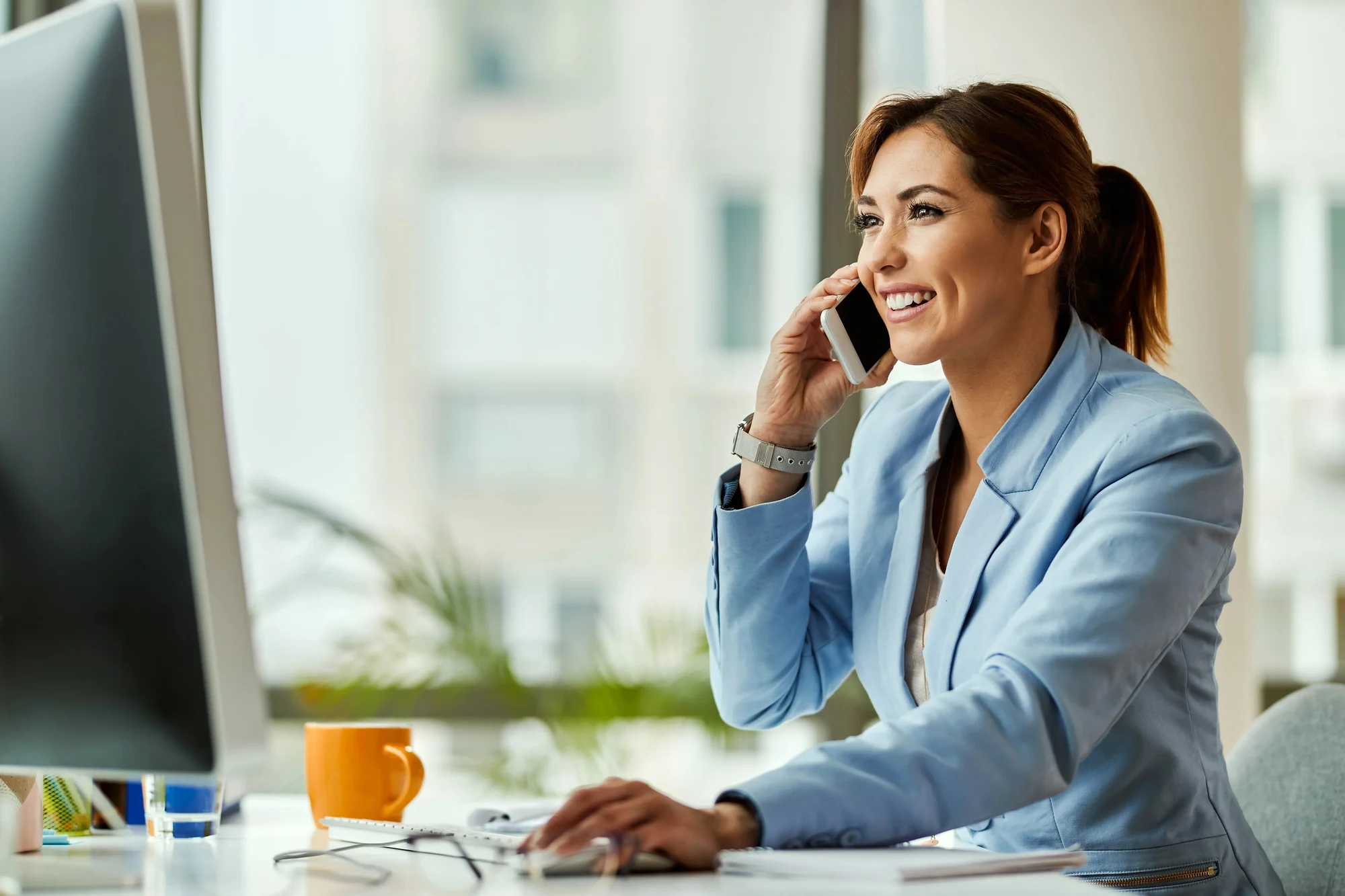 Formation secrétariat téléphonique immobilier : comment devenir un professionnel indispensable de la relation client immobilière